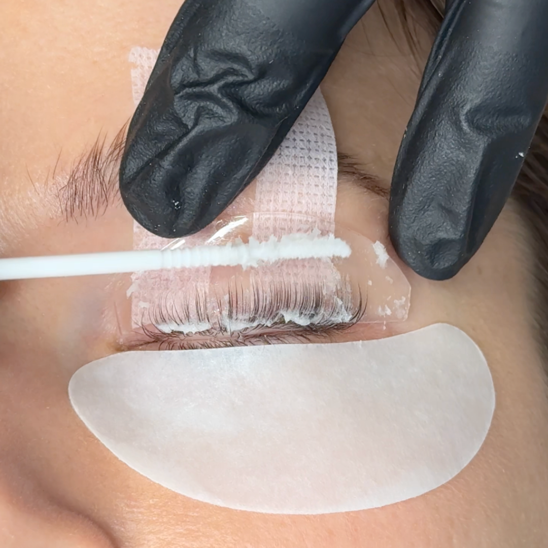 Glueless Lash Lifting Explained Korean Vs Traditional glueless-lash-lifting-explained-korean-vs-traditional