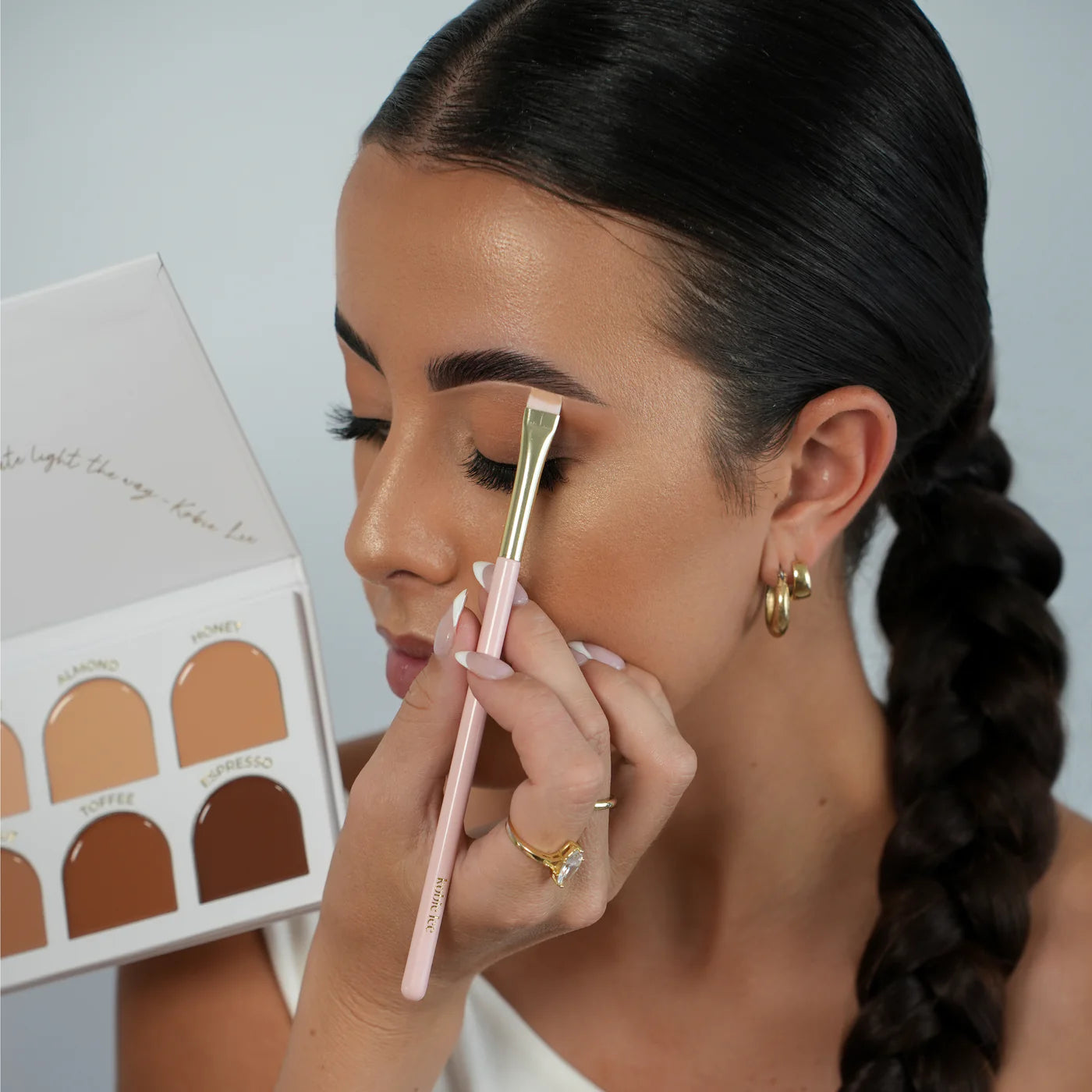 Kobie Lee Collective - Define The Arch Concealer Palette