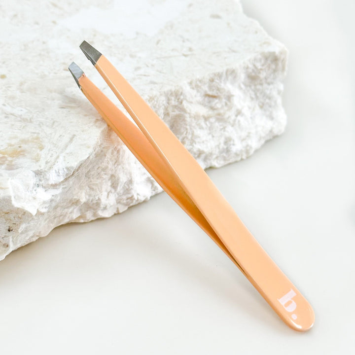 Bella Beauty Pro - Capri Peach Tweezers (Slanted)
