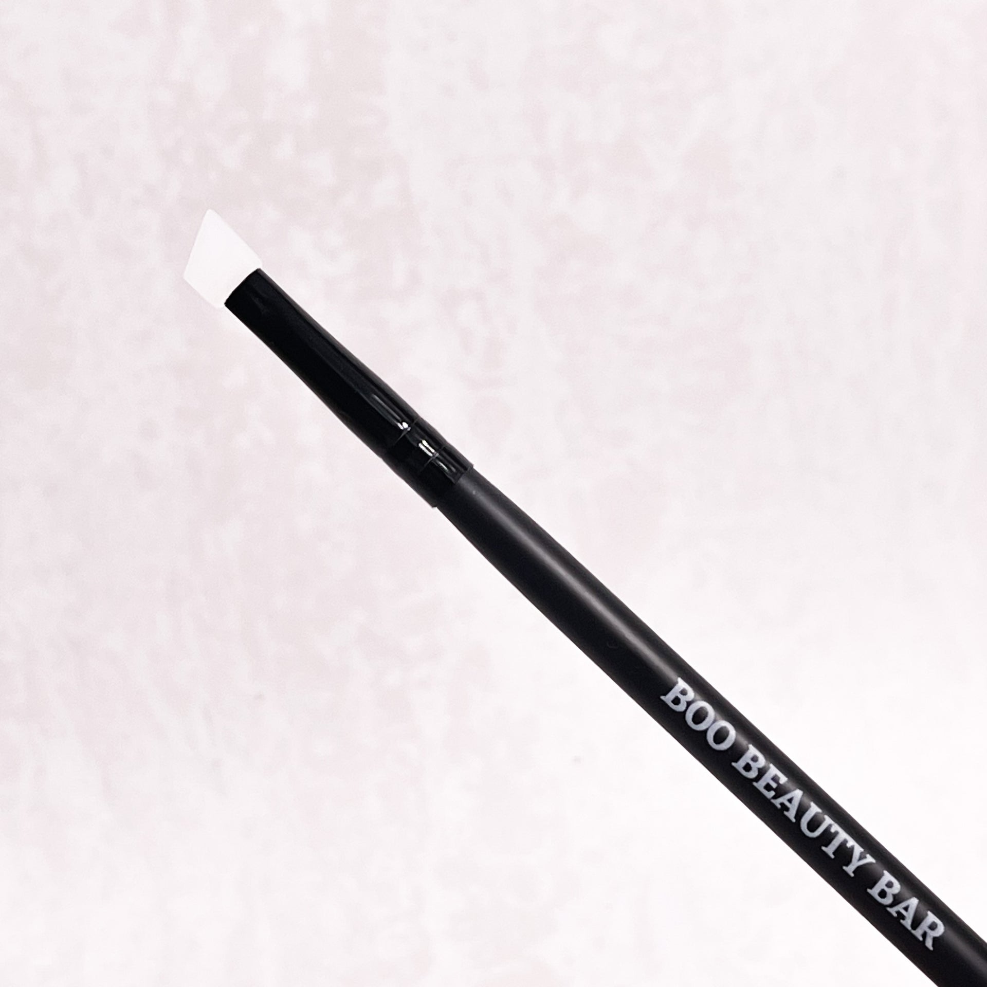 Boo - Silicone Brush
