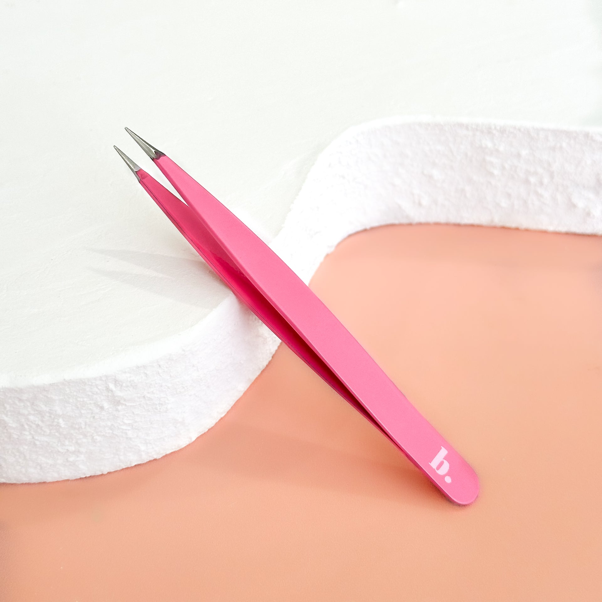 Bella Beauty Pro - Capri Pink Tweezers (Pointed) - Limited Edition Breast Cancer Awareness