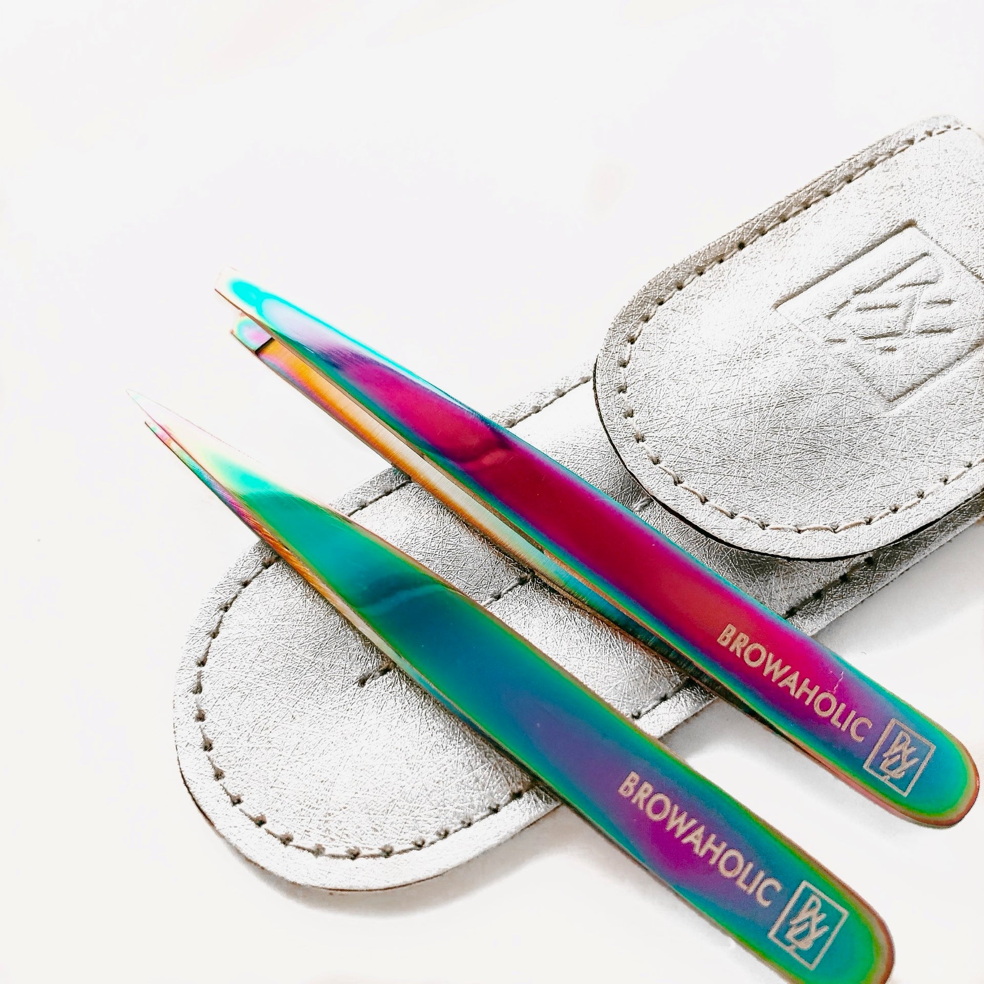 BWH - Pointed and Slanted Tweezer Set w/ Pouch